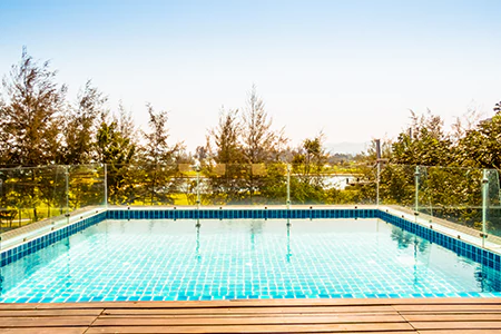 Cost of Glass Pool Fence Repair in Miami Lakes, FL